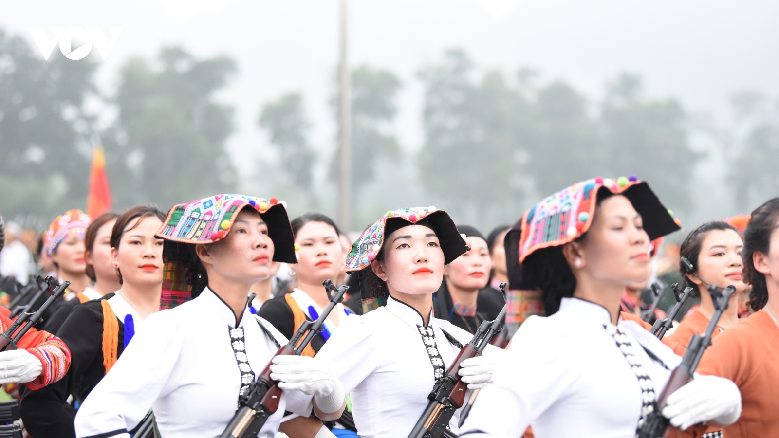 Bộ trưởng Quốc phòng, Công an kiểm tra hợp luyện lễ diễu binh, diễu hành